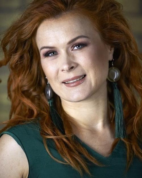 Немного красоты и стиля от нашей замечательной команды для потрясающей, очаровательной, удивительной Юлии! 01