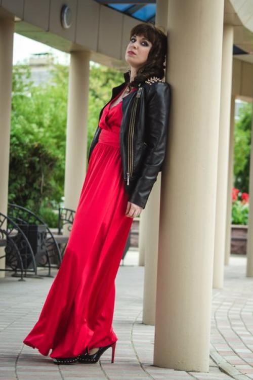 Милые девушки!  Успейте на прогулочную фотосессию, пока погода нас балует! 01