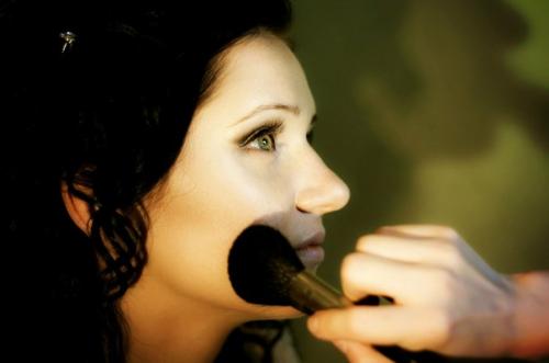 Секреты стойкого макияжа. 01