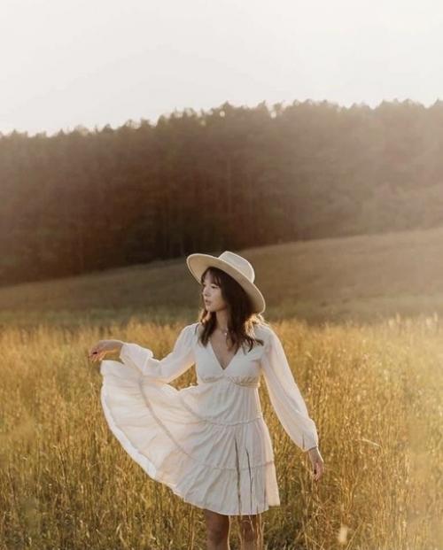 Добрый вечер!  На 21 августа (воскресенье) мы ищем стилиста - визажиста на творческую съёмку tfp. 02