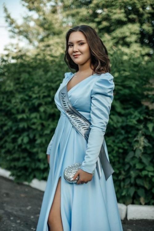 Прощание с детством лишь однажды случается. 02