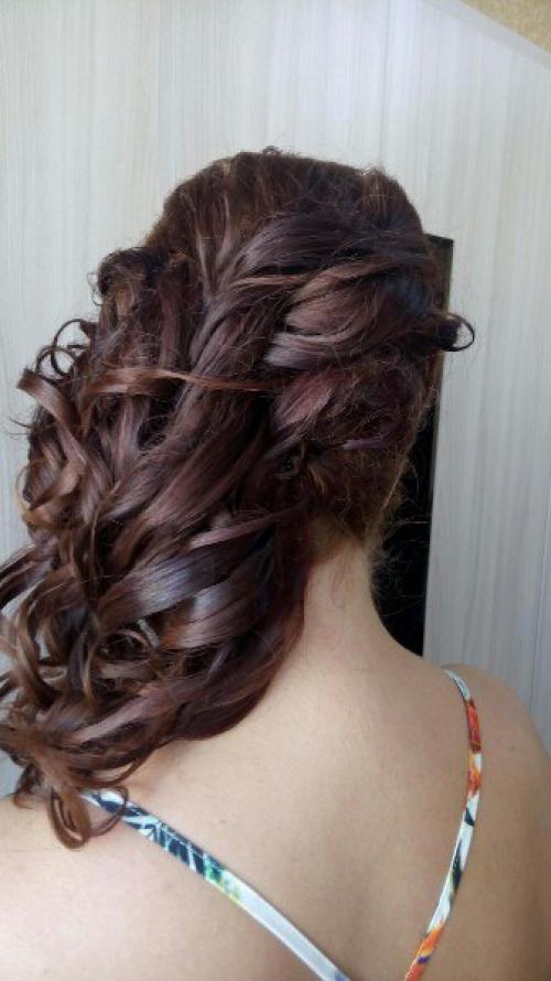 Делаю прически свадебные, вечерние, с элементами плетения, детские, косы! 05