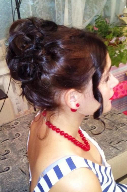 Милые девушки?  Макияж прическа 600 руб.? 05