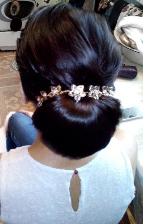 Милые девушки?  Макияж прическа 600 руб.? 06