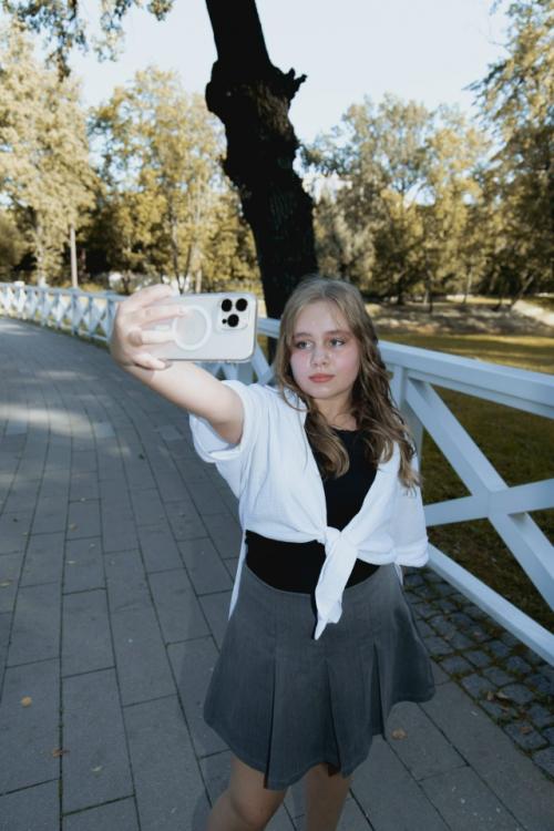 Наконец - то рассказываю про августовскую съёмку с моей младшей сестрой. 04