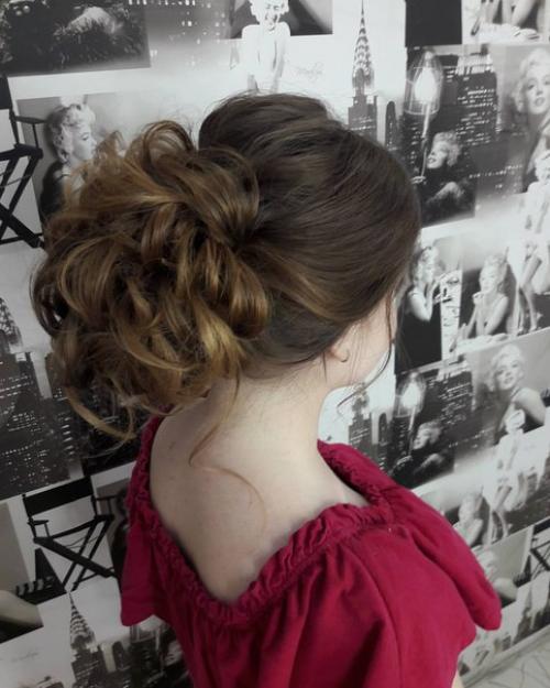 Девочки!  Меня зовут Галина и я, визажист - стилист, Brow - Master, с радостью помогу, в важный день, выглядеть вам еще прекраснее? 08