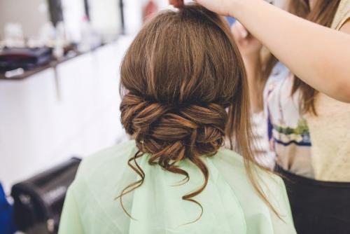 Курс по созданию свадебных и вечерних причесок. 03 Курс по созданию свадебных и вечерних причесок. 03