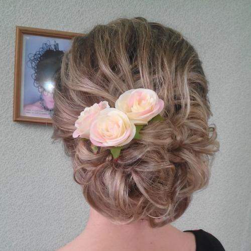 Запись на свадебные и вечерние причёски продолжается! 05