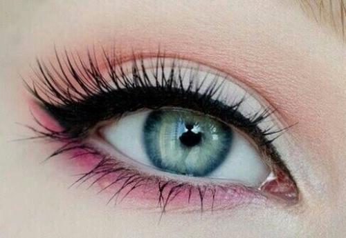 Внимание!  Акция!  Маникюр покрытие шеллак 250 р! 01