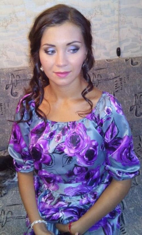 Милые девушки?  Макияж прическа 600 руб.? 03