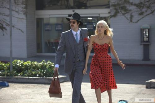 Джентльмен грабитель (2014). 01