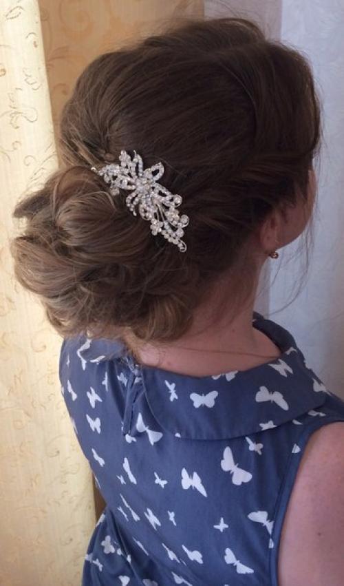 Модель на макияж и локоны ищу? 05