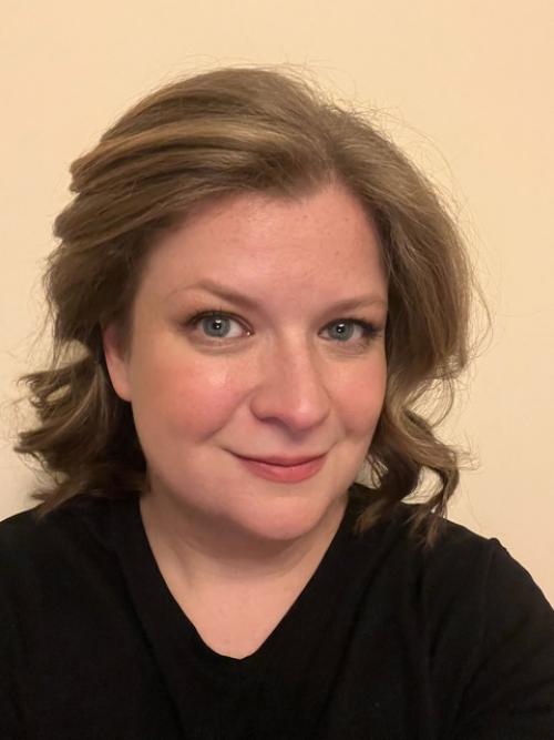 Попросили найти/сделать хорошую фотографию для того чтобы выложить на сайт школы, в которую я официально трудоустроена. 01