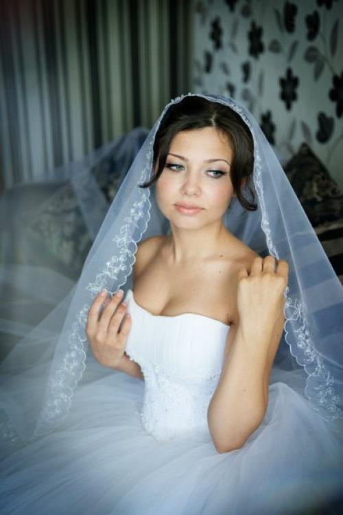 Милые девушки!  Продолжается запись на свадебный сезон 2016 каждому бриллианту нужна огранка. 01