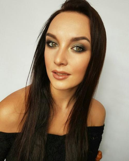 Нужны 2 модели на макияж 13. 01