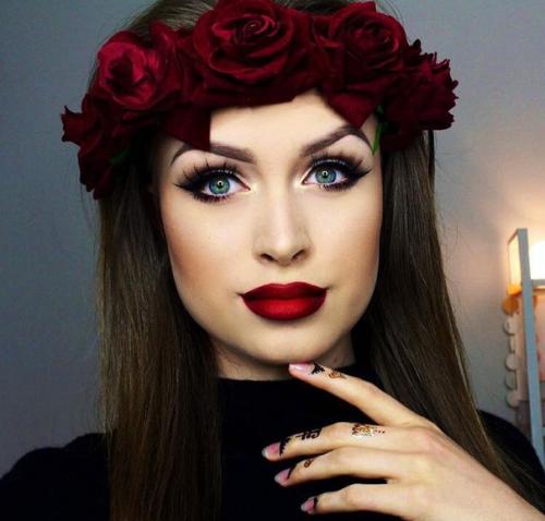 Ищу мастера визажиста - стилиста на 17 февраля, кто сделает прическу и макияж, под красное платье в пол. 01