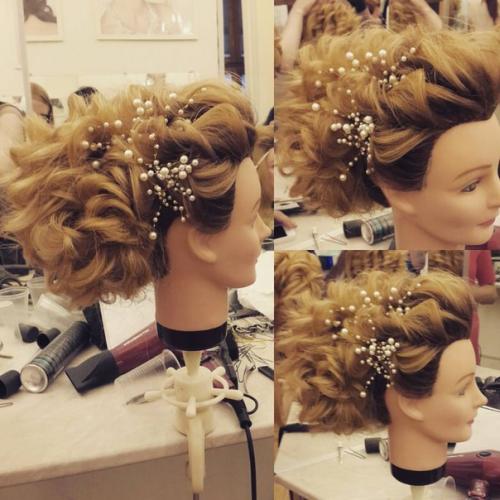 Дорогие девушки, я, мастер с большим стажем и множеством повышений, предлагаю вашему вниманию услуги: 05