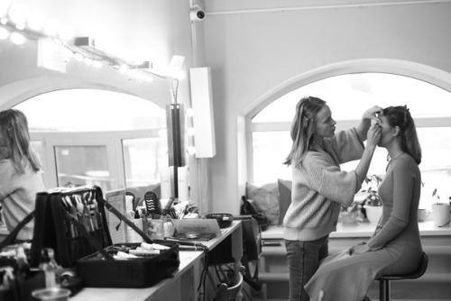 Что даёт женщине фотосессия с участием стилистов? 01