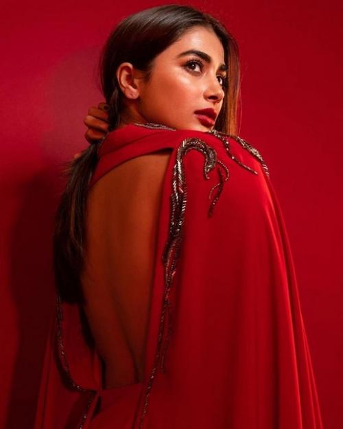Поиск \u203a\u203a Style@Pooja_Hegde_Official  Poojahegde. 02