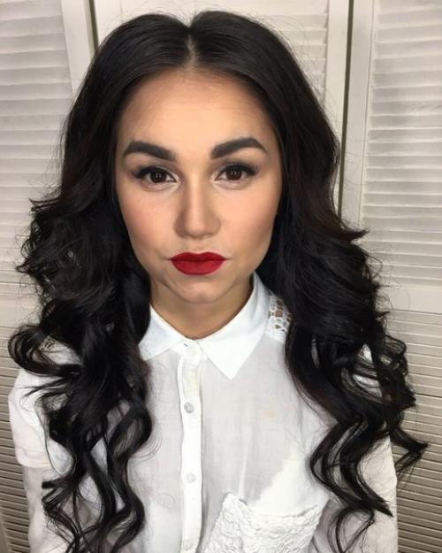 Милые девушки, мы приглашаем вас на макияж и причёски по приятным ценам! 02