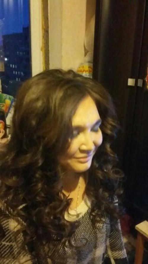 Милые девушки?  Я начинающий стилист - визажист приглашаю вас на макияж и прически по привлекательным ценам. 03