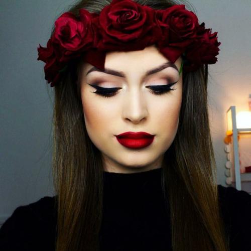 Ищу мастера визажиста - стилиста на 17 февраля, кто сделает прическу и макияж, под красное платье в пол. 02