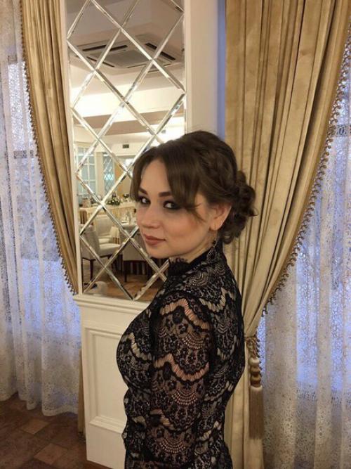 Девочки!  Предлагаю макияж, прически, мехенди по антикризисным ценам? 01