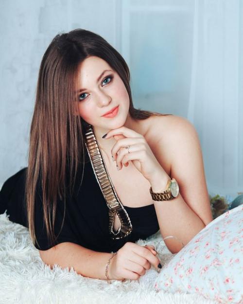 Ищу моделей?  На макияж и прически, а так же на коррекцию и окрашивание бровей? 03