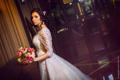 Предлагаю услуги парикмахера - визажиста: 01