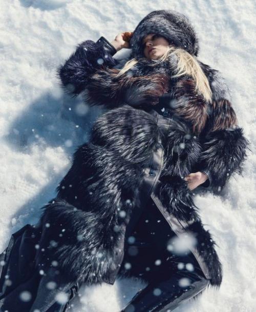 Ола рудницка в фотосессии Нормана джина роя для Harper's Bazaar US November 2015. 07