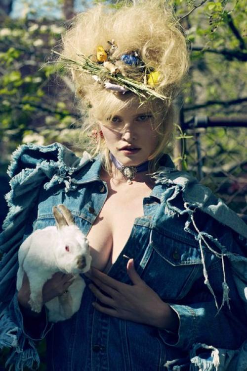 Лара стоун в фотосессии Себастьяна фаены для CR Fashion Book 9 Fall/Winter 2016. 03