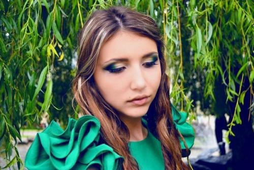 Свадебный, вечерний макияж, а также свадебные, вечерние прически. 02