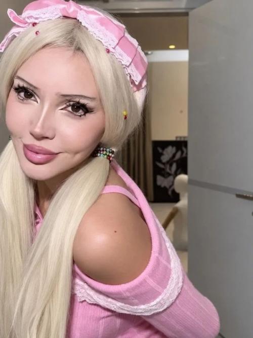 12-Летняя дочь Самойловой ушла в аниме - эстетику а мама решила не отставать. 01