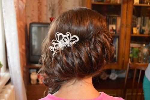 Девочки, обращайтесь!  Прически и макияж по доступным ценам на данный момент действует акция! 03