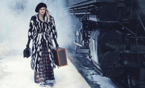 Ола рудницка в фотосессии Нормана джина роя для Harper's Bazaar US November 2015. 05