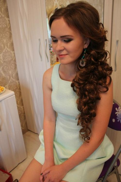 Девочки, обращайтесь!  Прически и макияж по доступным ценам на данный момент действует акция! 06