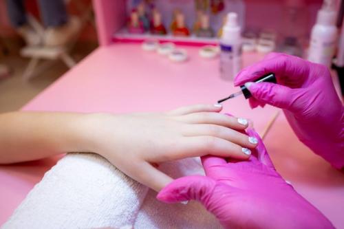 Бьюти - вечеринка от Wonder Studio - это волшебное путешествие в мир красоты и сказки для девочек любого возраста. 03