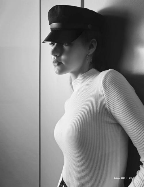 Публикация в Opium Red Magazine: 01