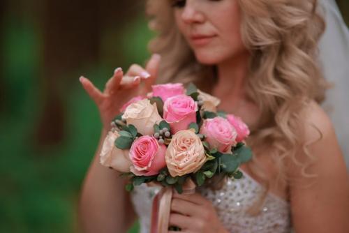 Хочу поблагодарить чудесных красоток, которые создали мне невероятный свадебный образ? 03