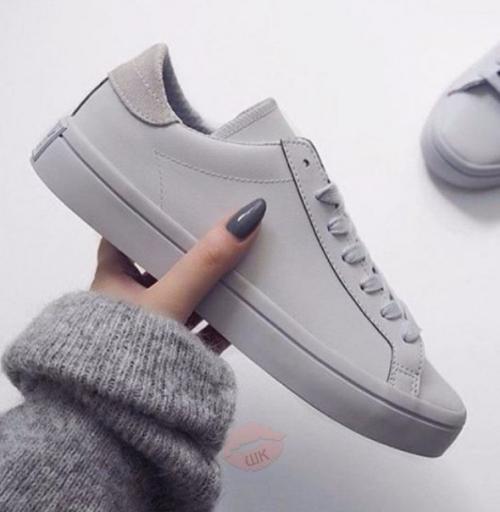 H? P? 11. 02 H? P? 11. 02