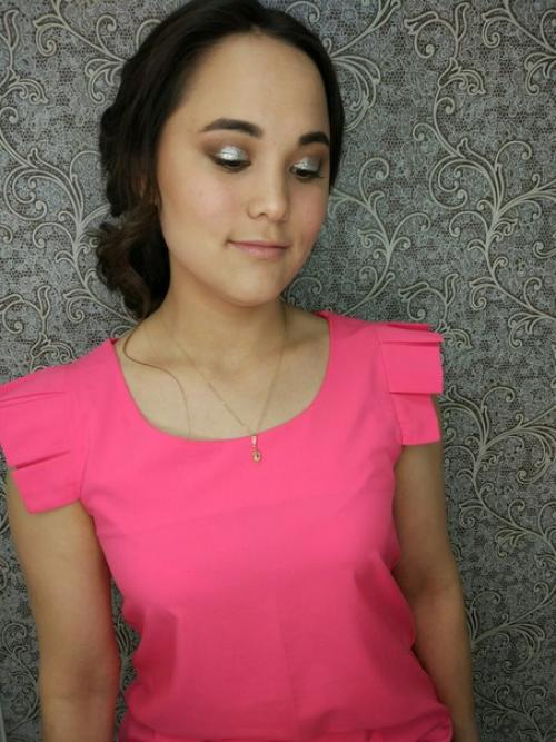 Милые девушки, приглашаю вас на макияж и прическу? 03