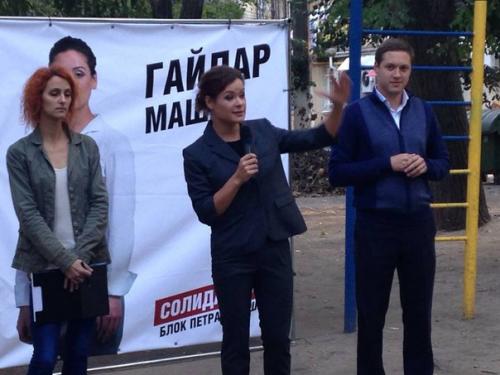 Очень непросто быть визажистом у публичных людей. 01