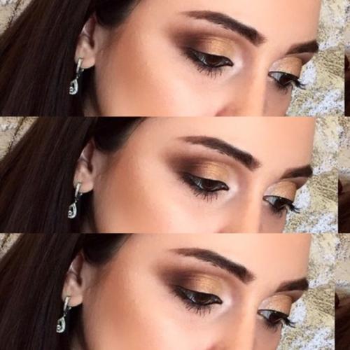 Нужны модели для макияжа и прически объемные локоны - волны. 01