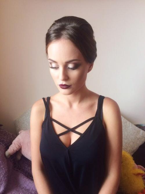 Добрый день!  Я визажист и стилист по прическам! 05