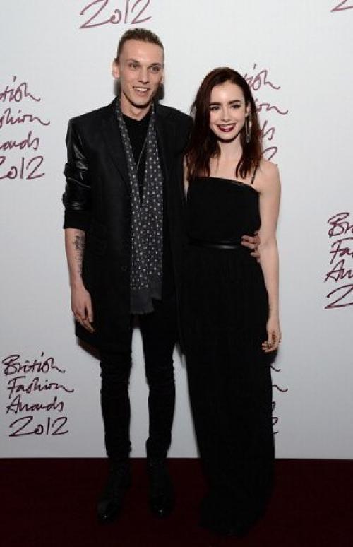 Секреты красоты лили коллинз. 06