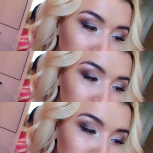 Нужны модели для макияжа и прически объемные локоны - волны. 03