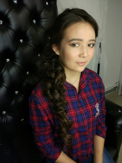 Милые девушки, приглашаю вас на макияж и прическу? 01