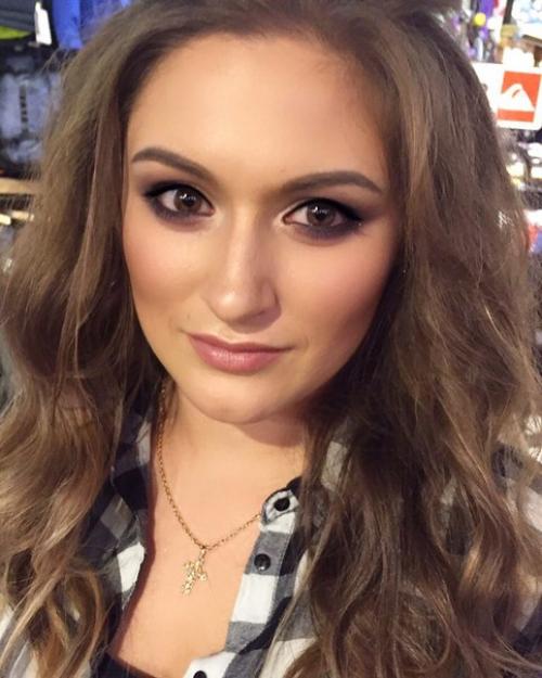 Всем привет?  Я визажист - стилист - лешмейкер? 03