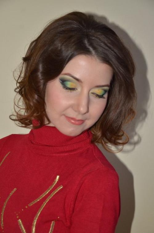 Стрижка мужская, моделирование бороды, камуфляж седины: стрижка женская: укладка:, визаж:, прическа - (свадебная, вечерняя, полный образ. 01