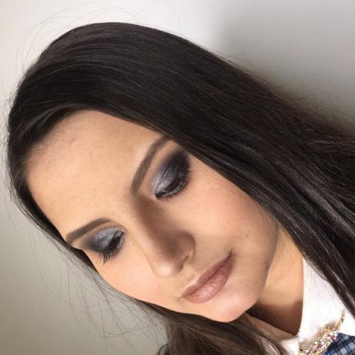 Девушки, требуются модели на создание полного образа (макияж + прическа) 1500 рублей. 04